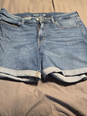 Old Navy Blue Rolled-Hem Dark Wash Denim Shorts